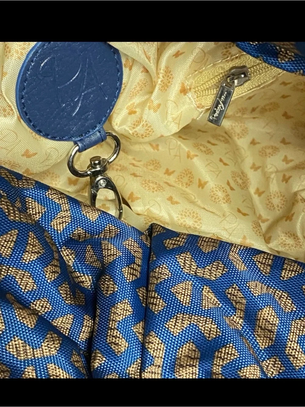Blue Patterned Round-Handle Women’s Tote Bag